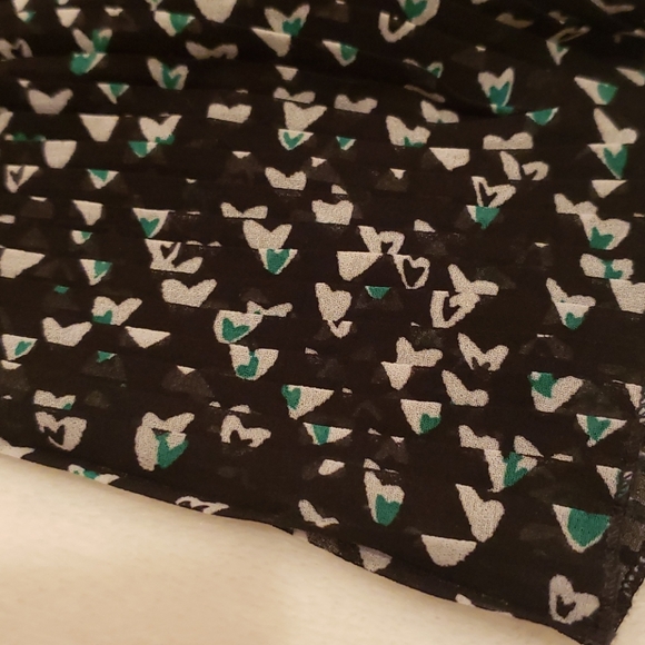 Floral chiffon Torrid skirt - Picture 5 of 5